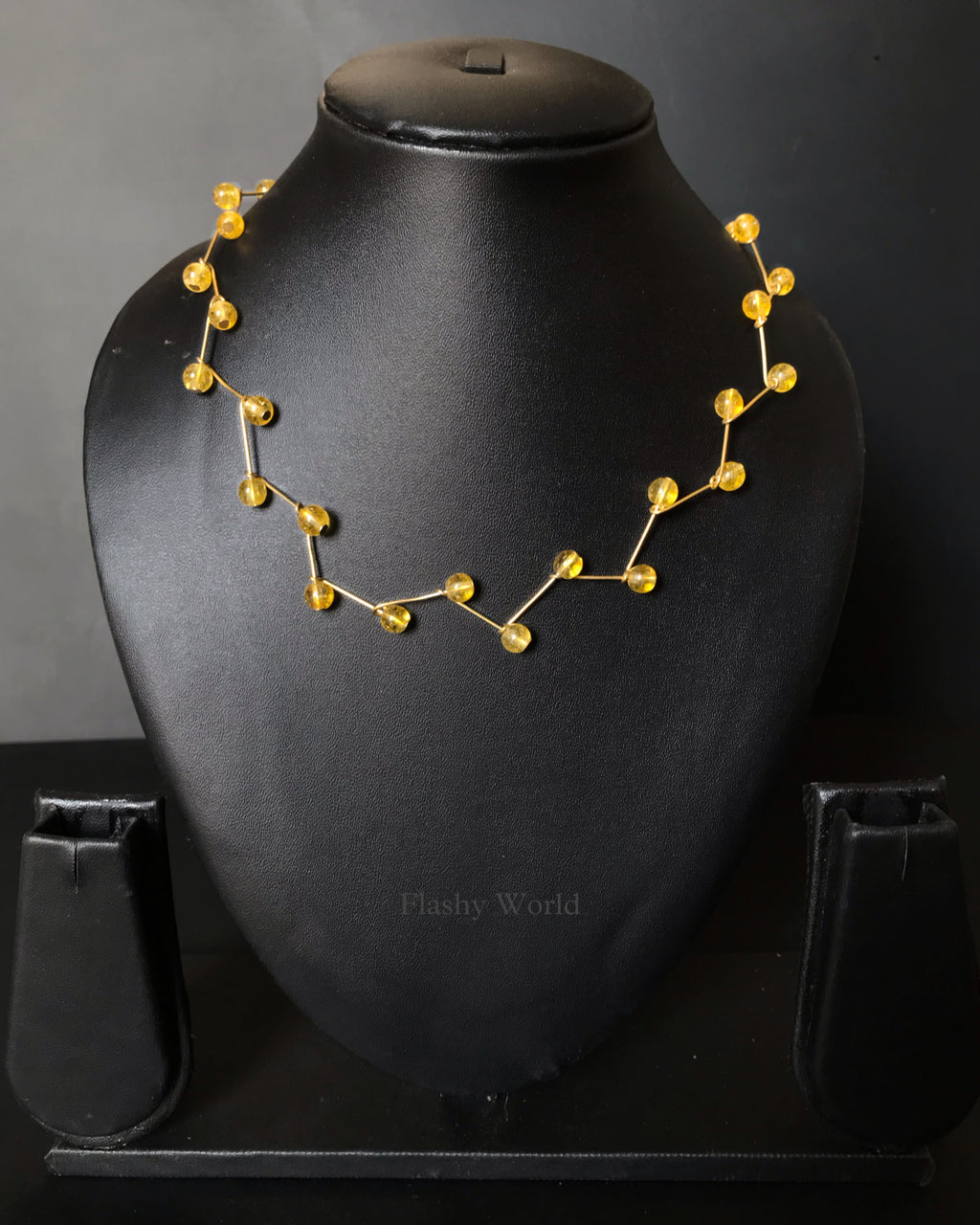 Citrine Zigzag Necklace – Unique, Minimal & Energy-Boosting Jewelry