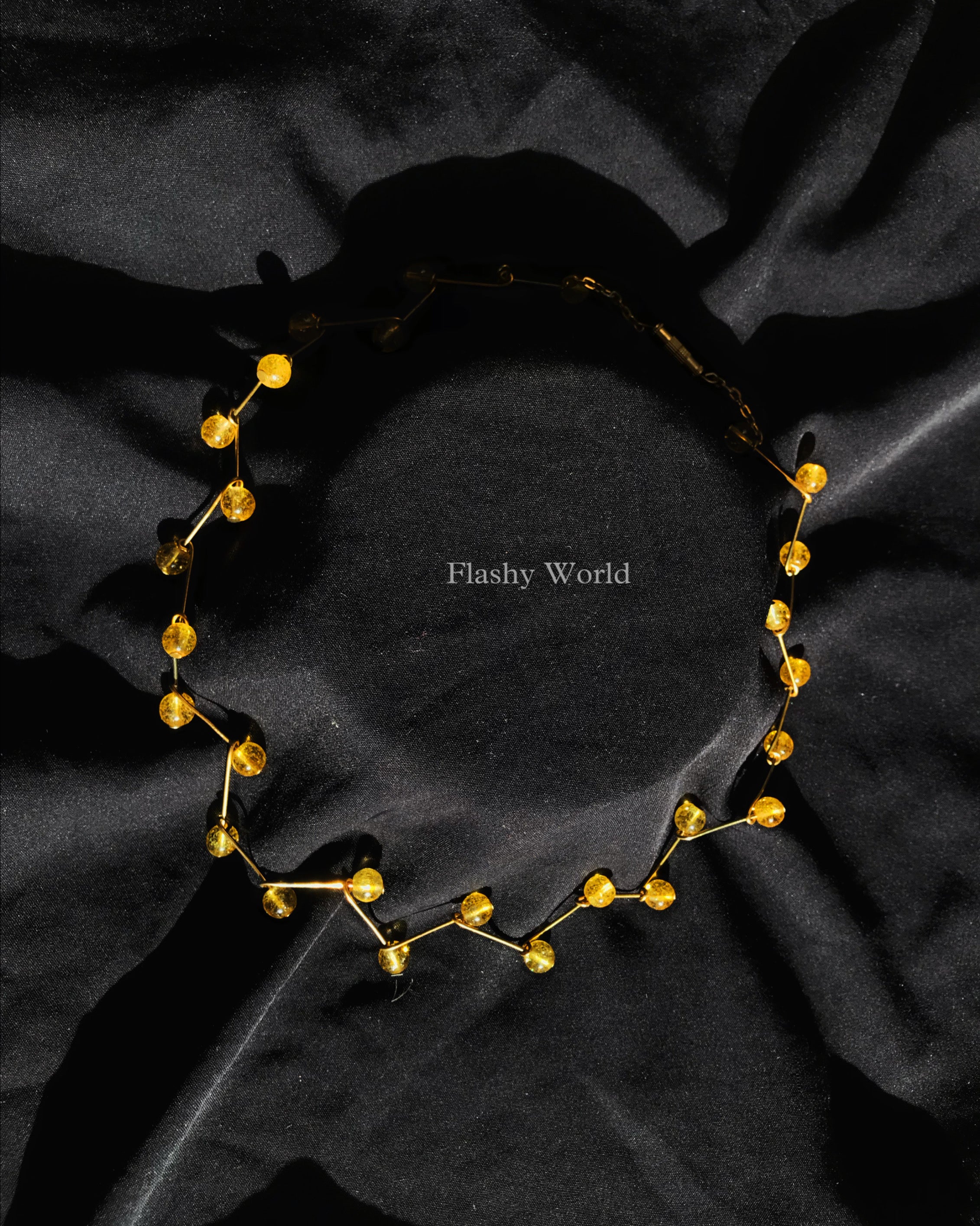 Citrine Zigzag Necklace – Unique, Minimal & Energy-Boosting Jewelry